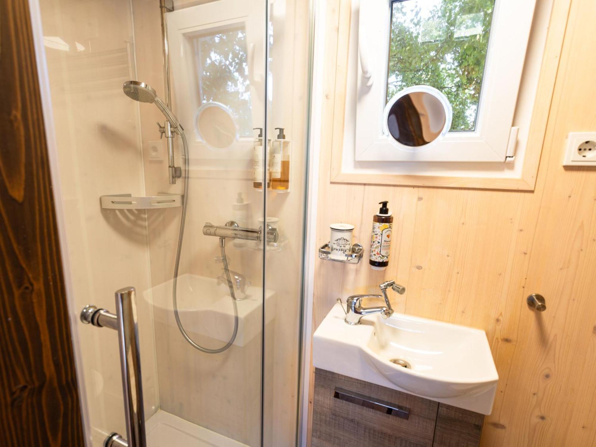 Tiny House Auf Der Alpaka Farm Villa Rubkow Exterior photo